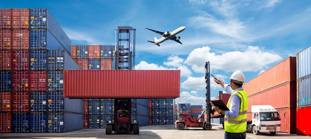 9 Questions to Ask Before Hiring a Logistics Company in Middle East